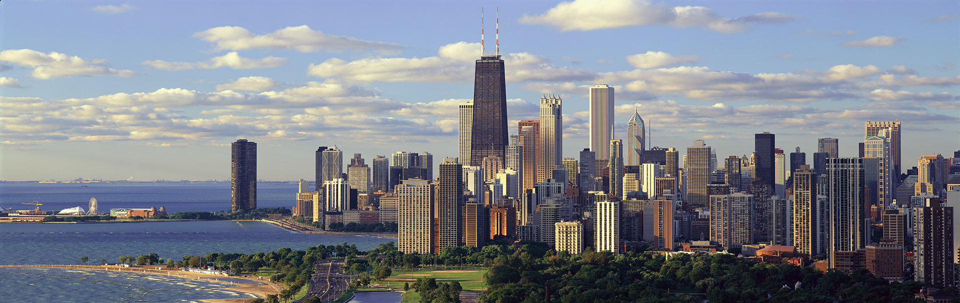 Panoramic view of Lake Michigan and Lincoln Park, Chicago, IL