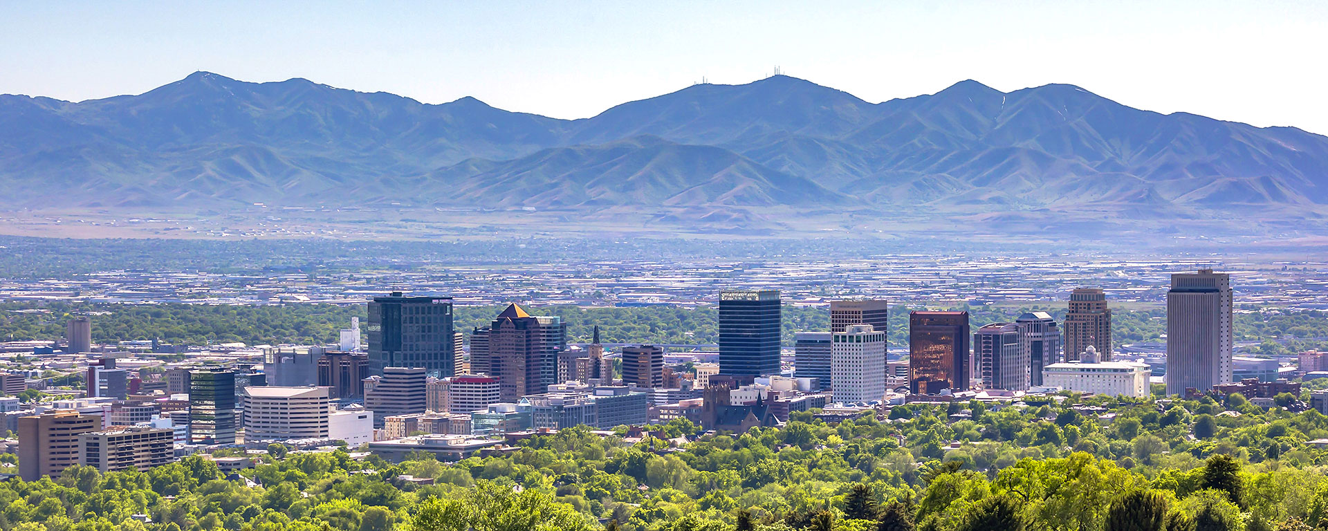 5c8fbfdd88df0_Salt-Lake